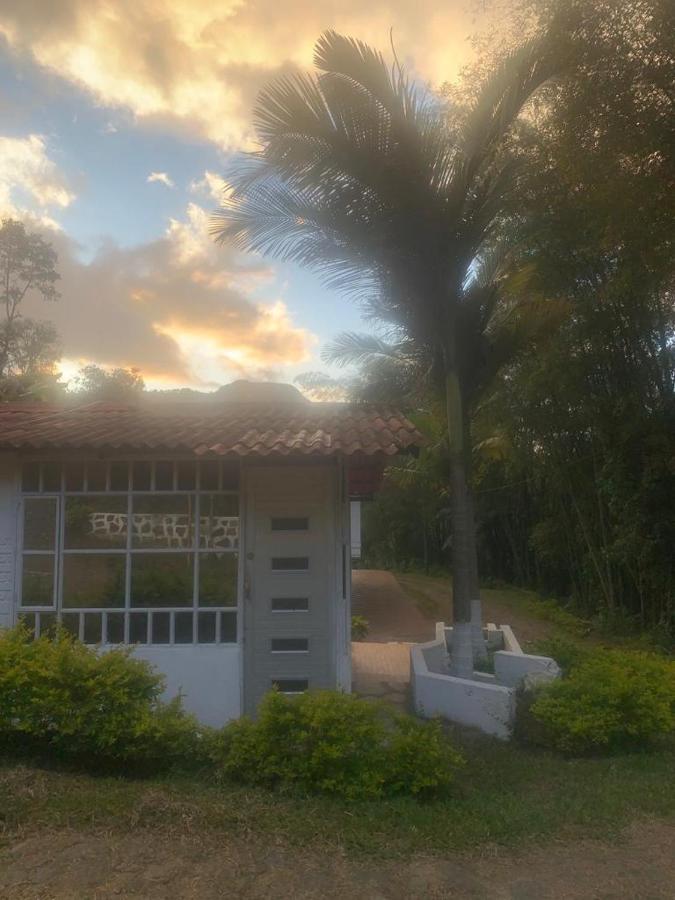 Hotel Campestre Villa Sarita San Francisco  Buitenkant foto